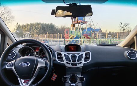 Ford Fiesta, 2011 год, 800 000 рублей, 20 фотография