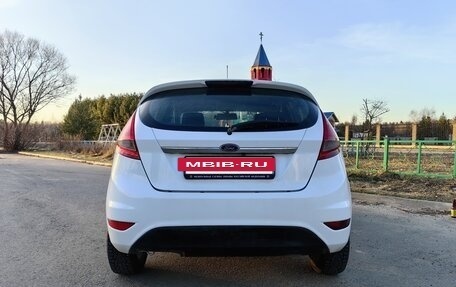 Ford Fiesta, 2011 год, 800 000 рублей, 5 фотография