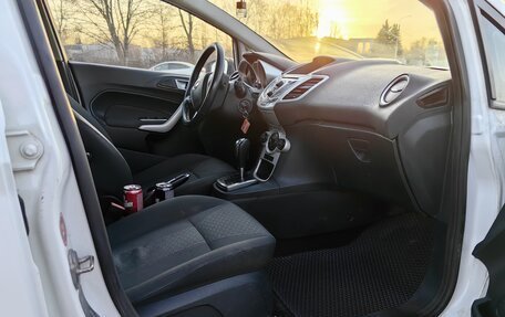 Ford Fiesta, 2011 год, 800 000 рублей, 21 фотография