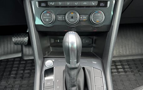 Volkswagen Tiguan II, 2017 год, 2 800 000 рублей, 13 фотография