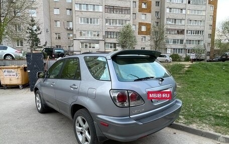 Lexus RX IV рестайлинг, 2003 год, 1 279 000 рублей, 8 фотография