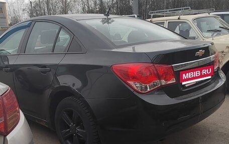 Chevrolet Cruze II, 2011 год, 390 000 рублей, 3 фотография