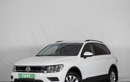 Volkswagen Tiguan II, 2018 год, 2 399 000 рублей, 4 фотография