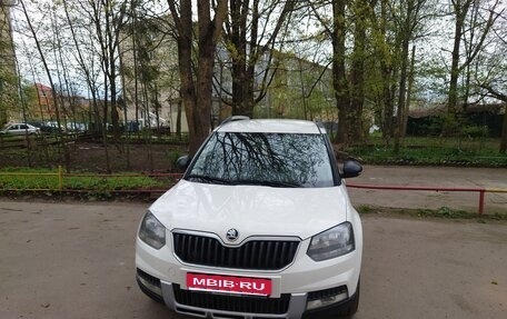 Skoda Yeti I рестайлинг, 2015 год, 1 490 000 рублей, 1 фотография