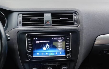 Volkswagen Jetta VI, 2016 год, 1 190 000 рублей, 5 фотография