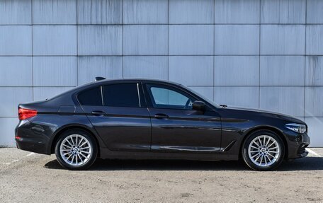 BMW 5 серия, 2019 год, 3 750 000 рублей, 5 фотография