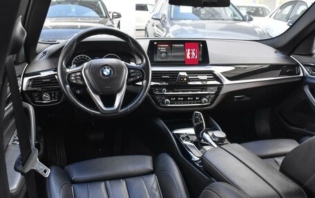 BMW 5 серия, 2019 год, 3 750 000 рублей, 6 фотография