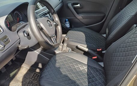 Volkswagen Polo VI (EU Market), 2015 год, 1 750 000 рублей, 8 фотография