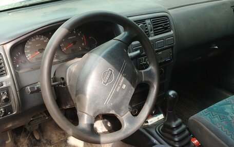 Nissan Almera, 1999 год, 125 000 рублей, 9 фотография