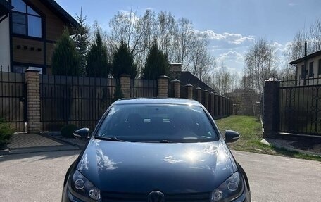 Volkswagen Golf VI, 2012 год, 1 050 000 рублей, 2 фотография