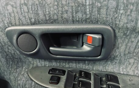Toyota Ipsum II, 1998 год, 285 000 рублей, 10 фотография