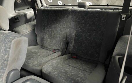 Toyota Ipsum II, 1998 год, 285 000 рублей, 14 фотография