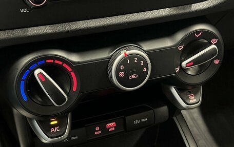 KIA Rio IV, 2020 год, 1 595 000 рублей, 14 фотография