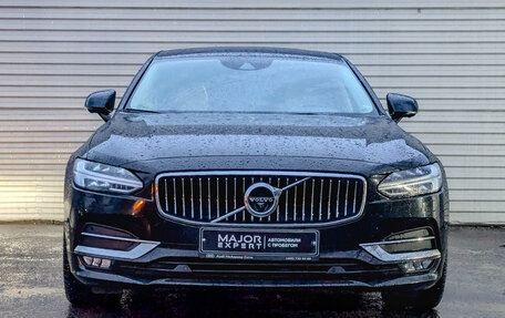 Volvo S90 II рестайлинг, 2020 год, 4 295 000 рублей, 2 фотография