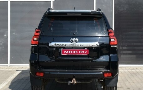 Toyota Land Cruiser Prado 150 рестайлинг 2, 2019 год, 5 670 000 рублей, 4 фотография
