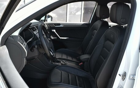 Volkswagen Tiguan II, 2022 год, 3 270 000 рублей, 10 фотография