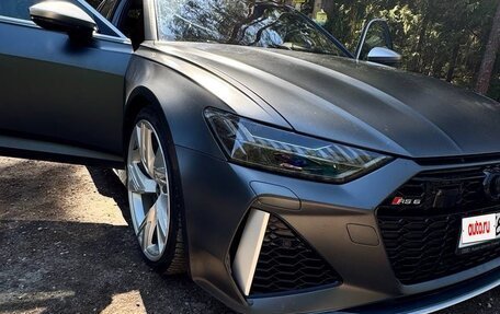 Audi RS 6, 2021 год, 16 000 000 рублей, 9 фотография