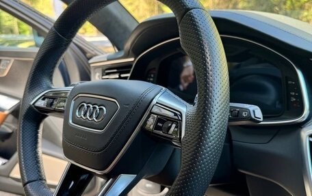 Audi RS 6, 2021 год, 16 000 000 рублей, 26 фотография