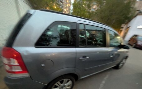 Opel Zafira B, 2009 год, 800 000 рублей, 8 фотография