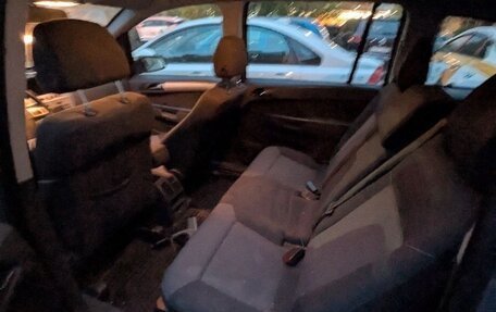 Opel Zafira B, 2009 год, 800 000 рублей, 16 фотография