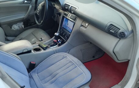 Mercedes-Benz C-Класс, 2004 год, 520 000 рублей, 4 фотография