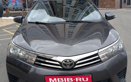 Toyota Corolla, 2013 год, 1 499 999 рублей, 2 фотография