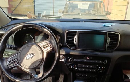 KIA Sportage IV рестайлинг, 2017 год, 2 300 000 рублей, 16 фотография