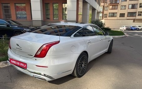 Jaguar XJ IV (X351), 2016 год, 3 500 000 рублей, 3 фотография