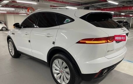 Jaguar E-Pace, 2020 год, 2 650 000 рублей, 3 фотография