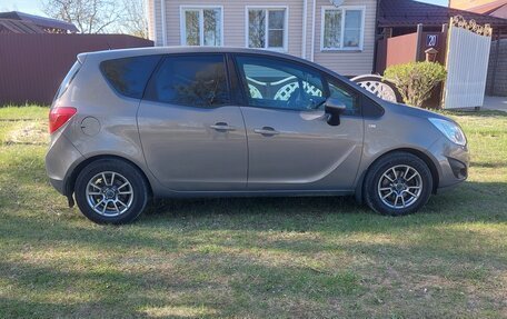 Opel Meriva, 2012 год, 650 000 рублей, 9 фотография