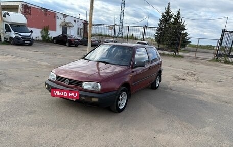 Volkswagen Golf III, 1992 год, 135 000 рублей, 2 фотография