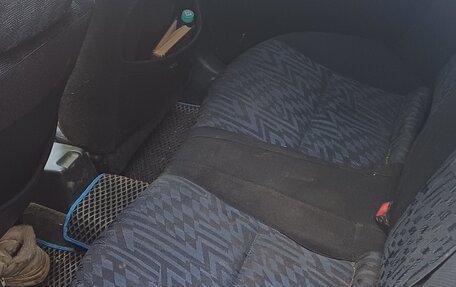 Honda Civic VII, 2000 год, 275 000 рублей, 11 фотография
