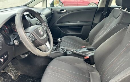 SEAT Leon II, 2012 год, 800 000 рублей, 16 фотография