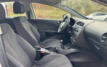 SEAT Leon II, 2012 год, 800 000 рублей, 17 фотография