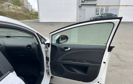 SEAT Leon II, 2012 год, 800 000 рублей, 18 фотография