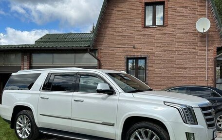 Cadillac Escalade IV, 2019 год, 4 250 000 рублей, 3 фотография