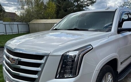 Cadillac Escalade IV, 2019 год, 4 250 000 рублей, 16 фотография