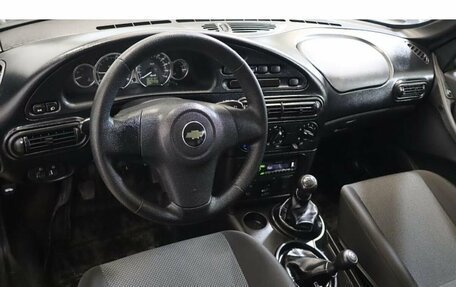 Chevrolet Niva I рестайлинг, 2018 год, 695 000 рублей, 6 фотография