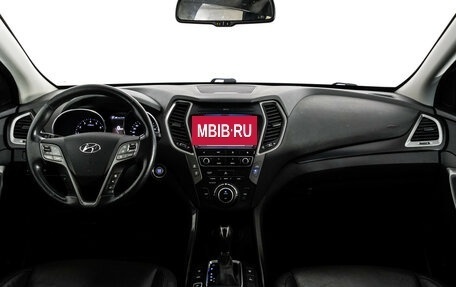 Hyundai Santa Fe III рестайлинг, 2017 год, 2 249 000 рублей, 10 фотография