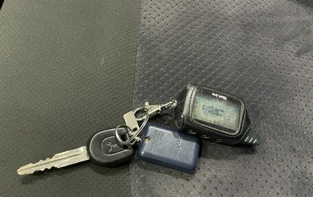 Mitsubishi Outlander III рестайлинг 3, 2003 год, 650 000 рублей, 16 фотография