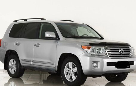 Toyota Land Cruiser 200, 2014 год, 4 800 000 рублей, 1 фотография