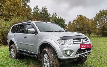 Mitsubishi Pajero Sport II рестайлинг, 2013 год, 1 498 000 рублей, 4 фотография