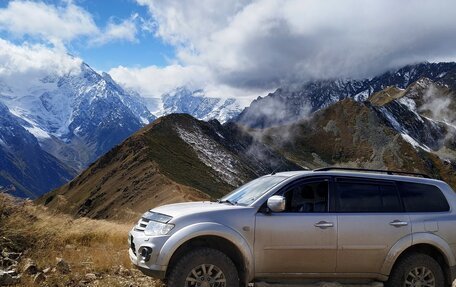 Mitsubishi Pajero Sport II рестайлинг, 2013 год, 1 498 000 рублей, 19 фотография
