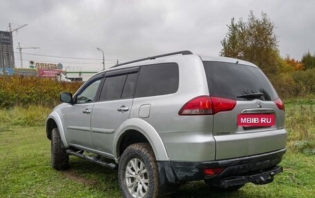 Mitsubishi Pajero Sport II рестайлинг, 2013 год, 1 498 000 рублей, 8 фотография