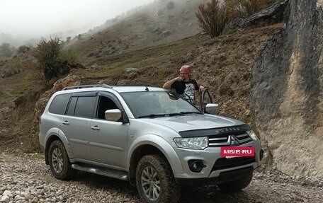 Mitsubishi Pajero Sport II рестайлинг, 2013 год, 1 498 000 рублей, 27 фотография