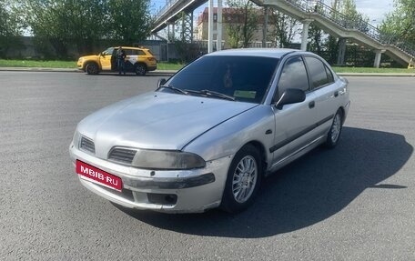 Mitsubishi Carisma I, 2002 год, 330 000 рублей, 3 фотография