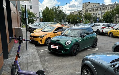 MINI Hatch, 2020 год, 3 350 000 рублей, 6 фотография