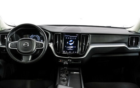 Volvo XC60 II, 2019 год, 3 649 000 рублей, 10 фотография
