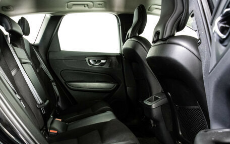 Volvo XC60 II, 2019 год, 3 649 000 рублей, 17 фотография