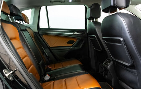 Volkswagen Tiguan II, 2018 год, 2 049 000 рублей, 20 фотография